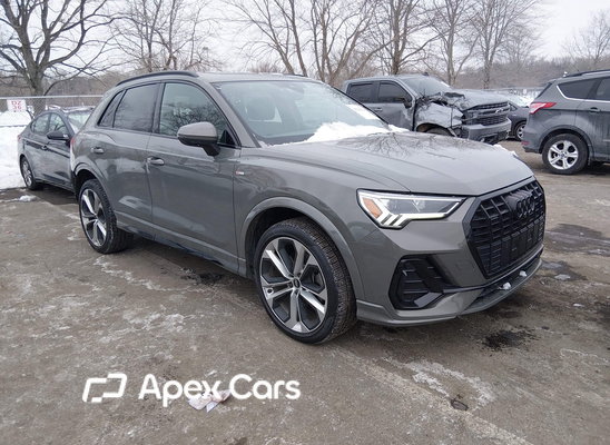 Audi Q3 2022 - Image 1 of 16
