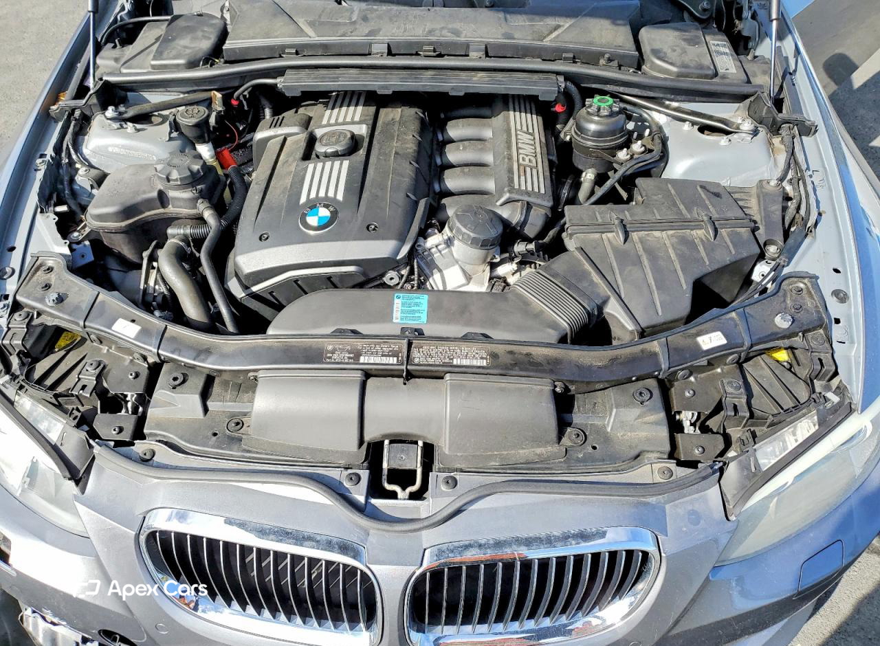 BMW Series 3 2011