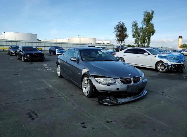 BMW Series 3 2011
