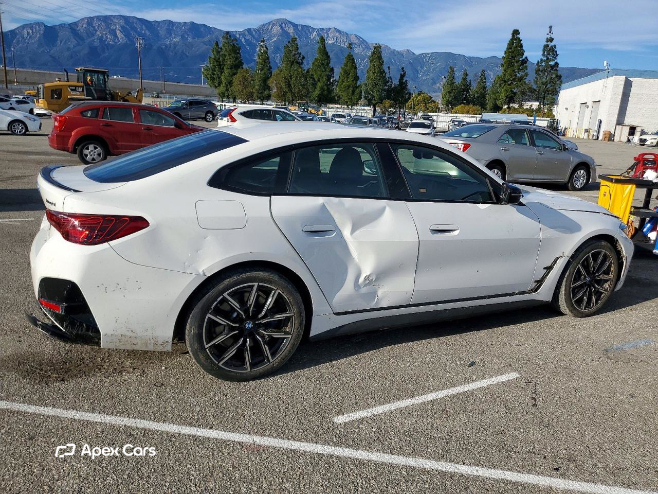 BMW i4 2025