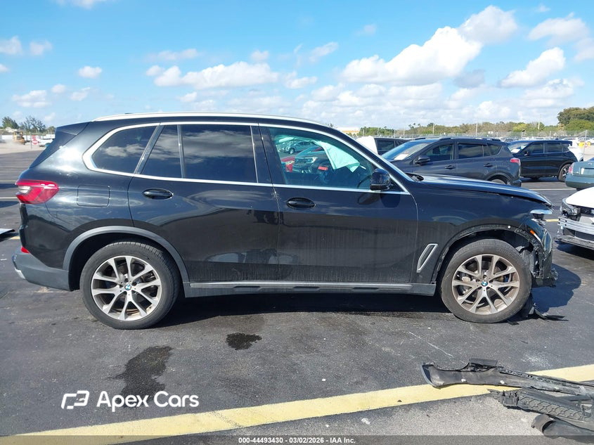 BMW X5 2019