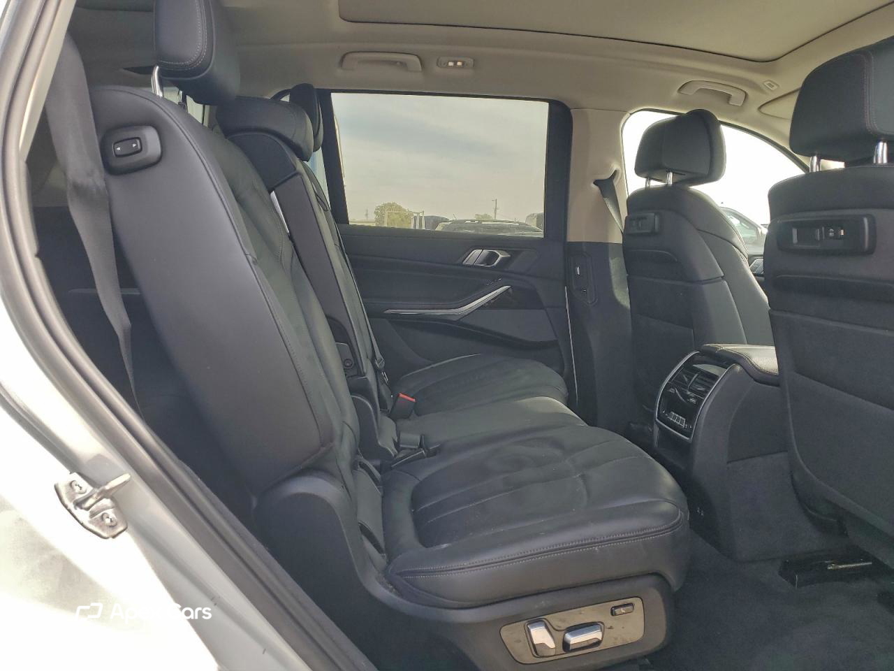 BMW X7 2019