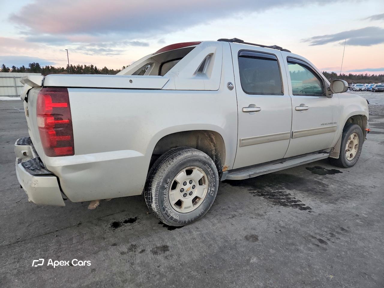 Chevrolet Avalanche 2013