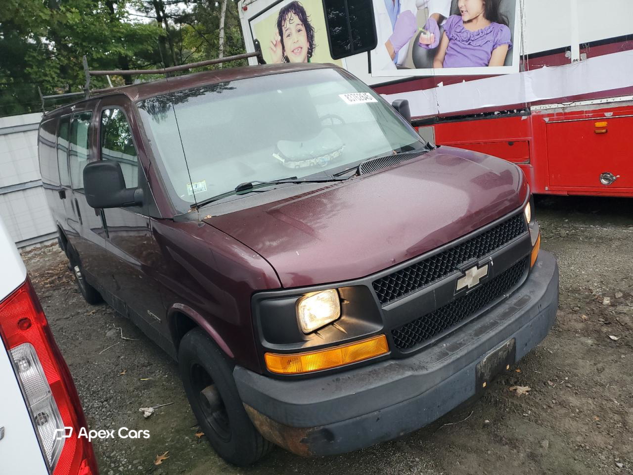 Chevrolet Express 2003