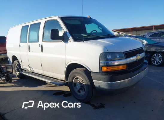 Chevrolet Express 2022 - Image 1 of 19