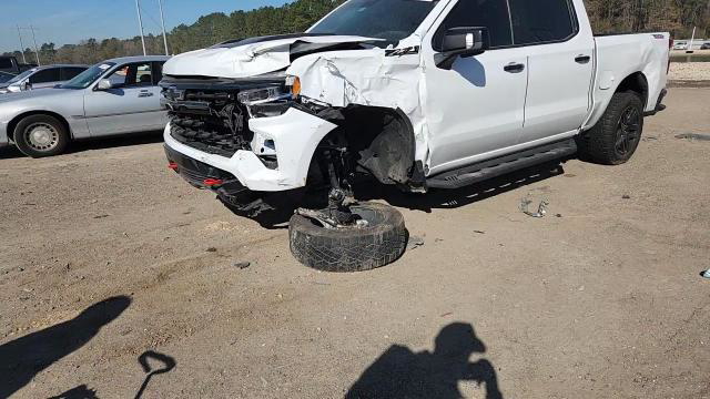 Chevrolet Silverado 2024