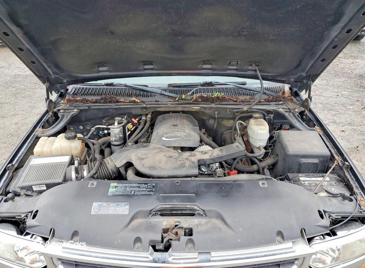 Chevrolet Suburban 2005