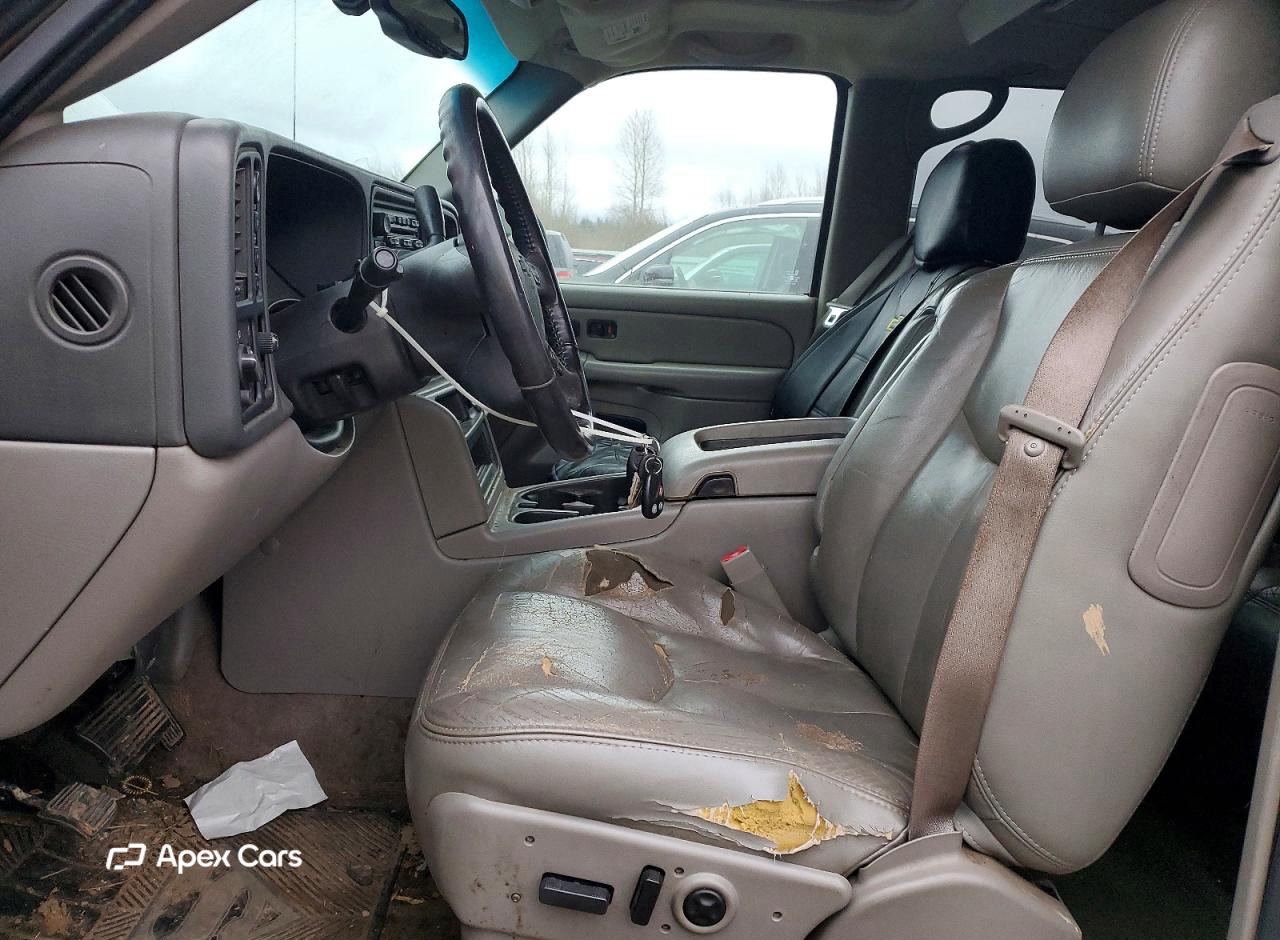 Chevrolet Suburban 2005