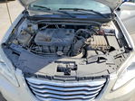 Chrysler 200 2012