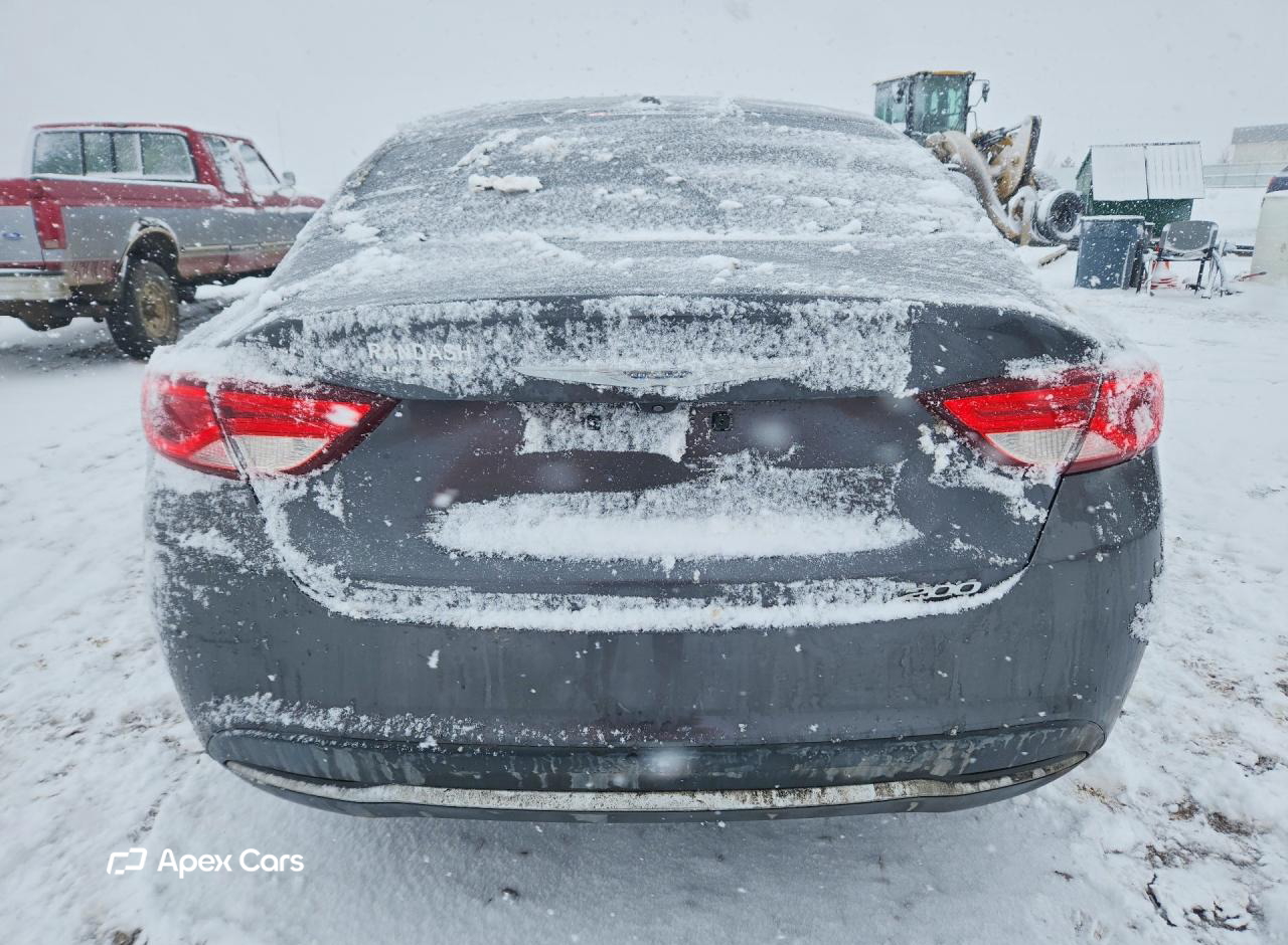 Chrysler 200 2015