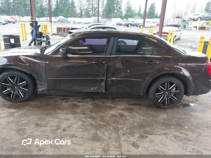 Chrysler 300 2005