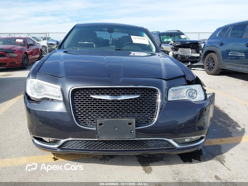 Chrysler 300C 2016