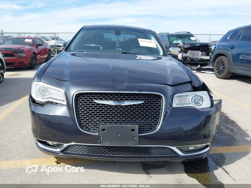 Chrysler 300C 2016