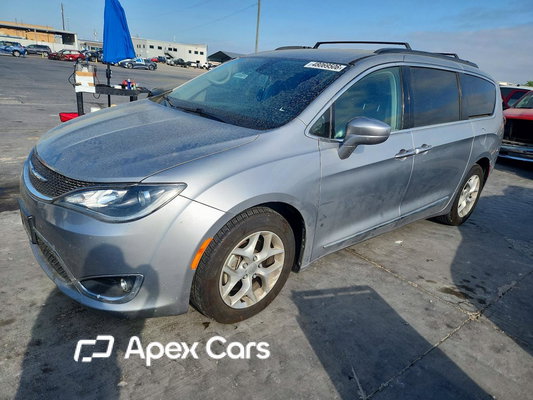 Chrysler Pacifica 2017 - Zdjęcie 1 z 13