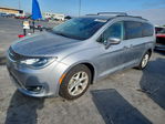 Chrysler Pacifica 2017