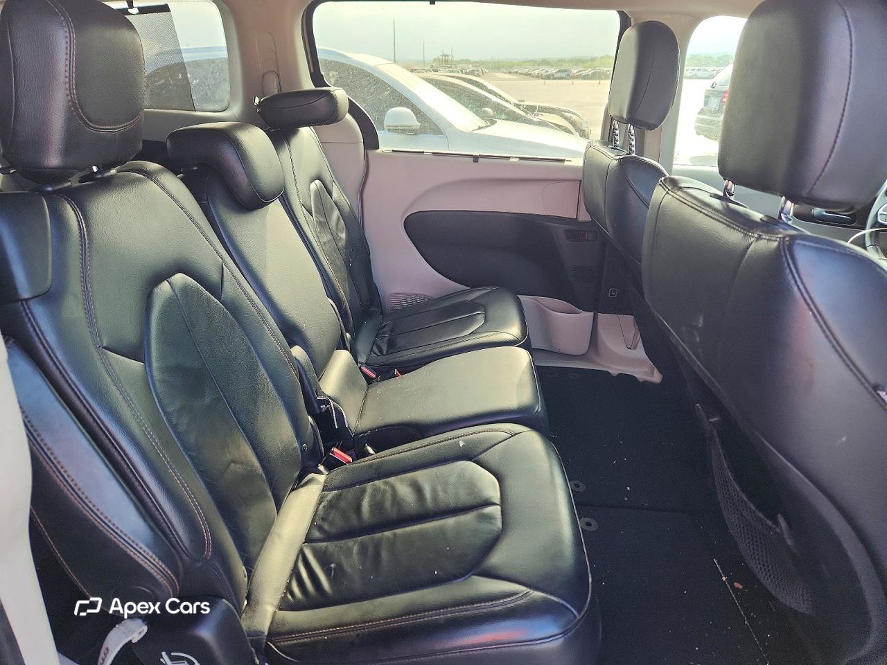 Chrysler Pacifica 2017