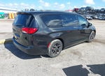 Chrysler Pacifica 2018