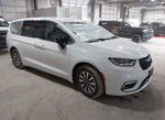 Chrysler Pacifica 2024
