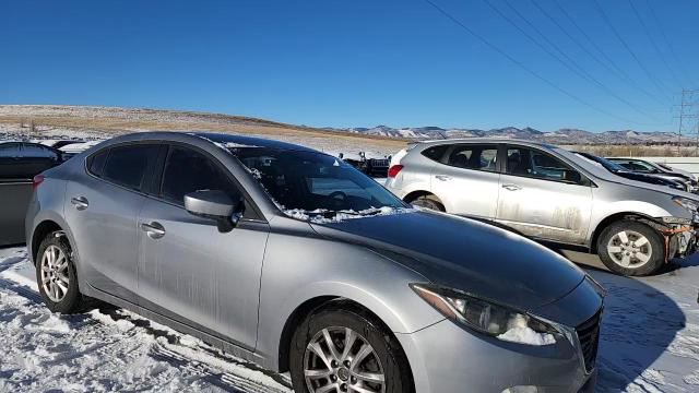 Mazda 3 2016