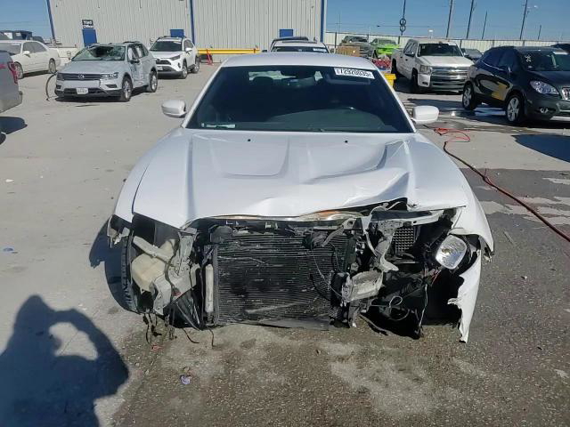 Dodge Charger 2013