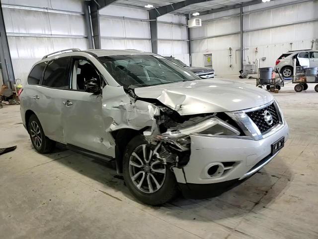 Nissan Pathfinder 2013