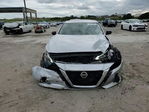 Nissan Altima 2020