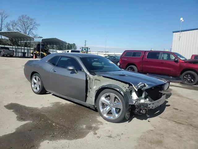 Dodge Challenger 2012