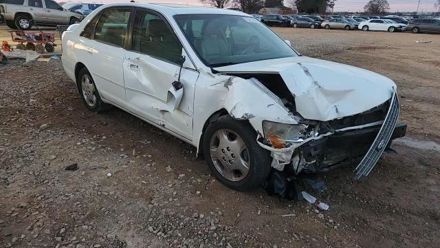 Toyota Avalon 2003