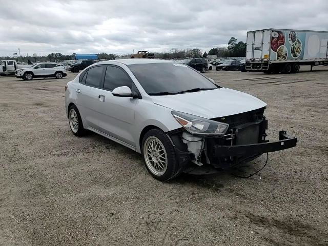 Kia Rio 2021