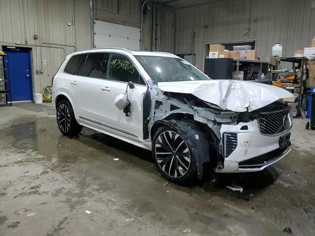 Volvo XC90 2025
