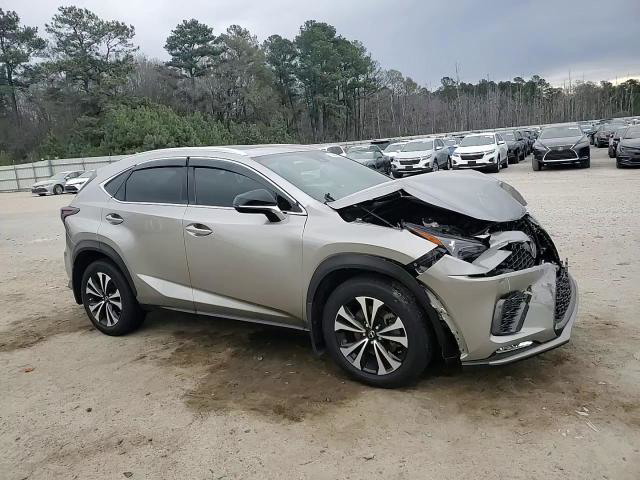 Lexus NX 2020