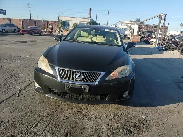 Lexus IS 2010