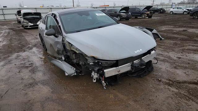 Kia K5 2025