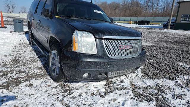 GMC Yukon 2013