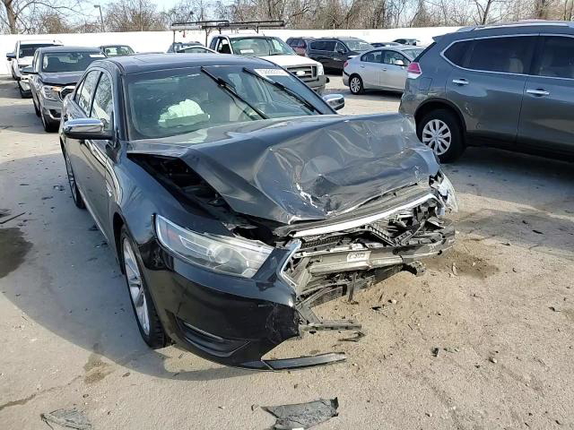 Ford Taurus 2015