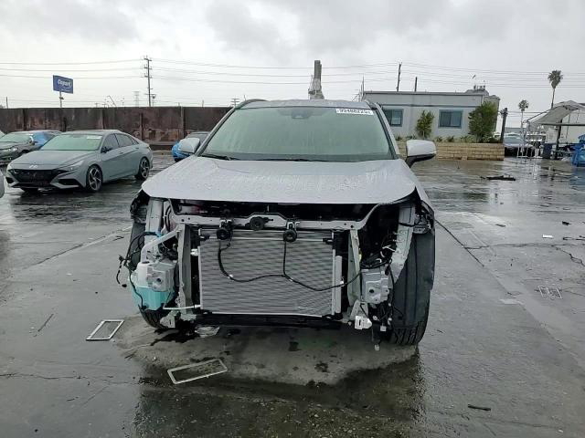 Toyota RAV 4 2025