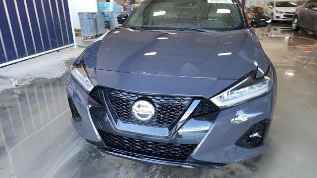 Nissan Maxima 2021