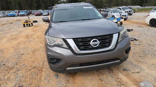 Nissan Pathfinder 2018