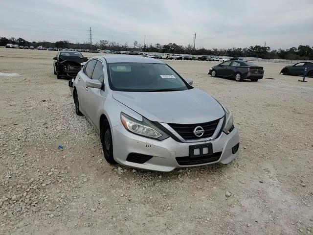 Nissan Altima 2018