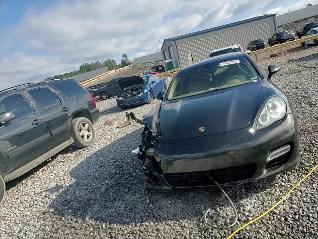 Porsche Panamera 2012