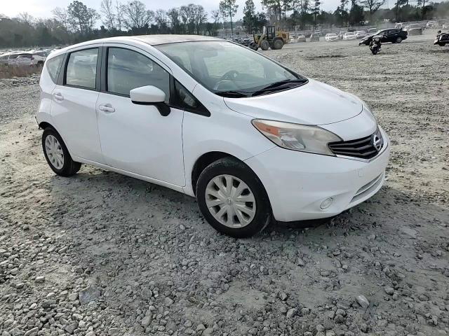 Nissan Versa 2016