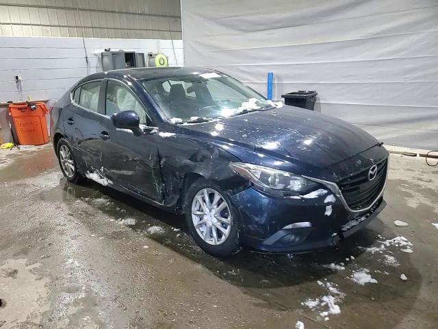 Mazda 3 2015