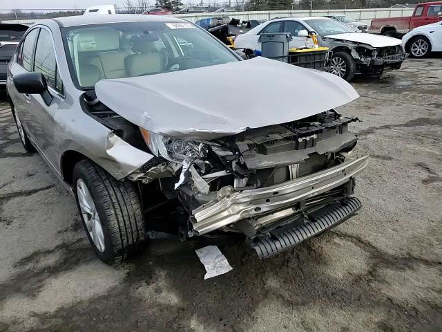 Subaru Legacy 2017