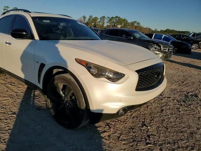 Infiniti QX70 2017