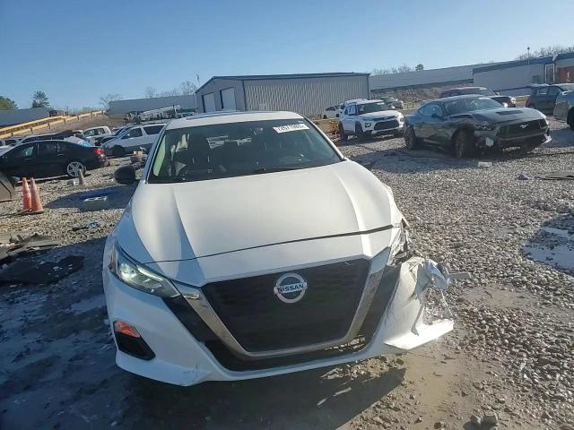 Nissan Altima 2019