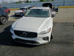 Volvo S60 2024