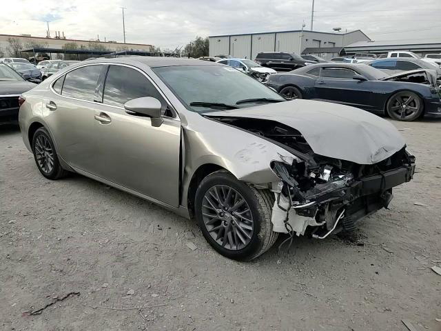 Lexus ES 2018