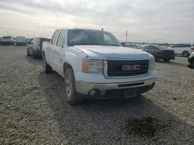 GMC Sierra 2010