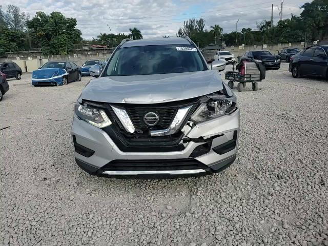 Nissan Rogue 2020