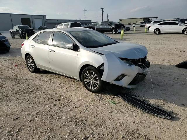 Toyota Corolla 2015